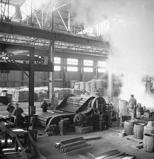 RBC Industrial team supporting the Freeport-McMoRan copper refinery, continuing a partnership dating back to the 1940s